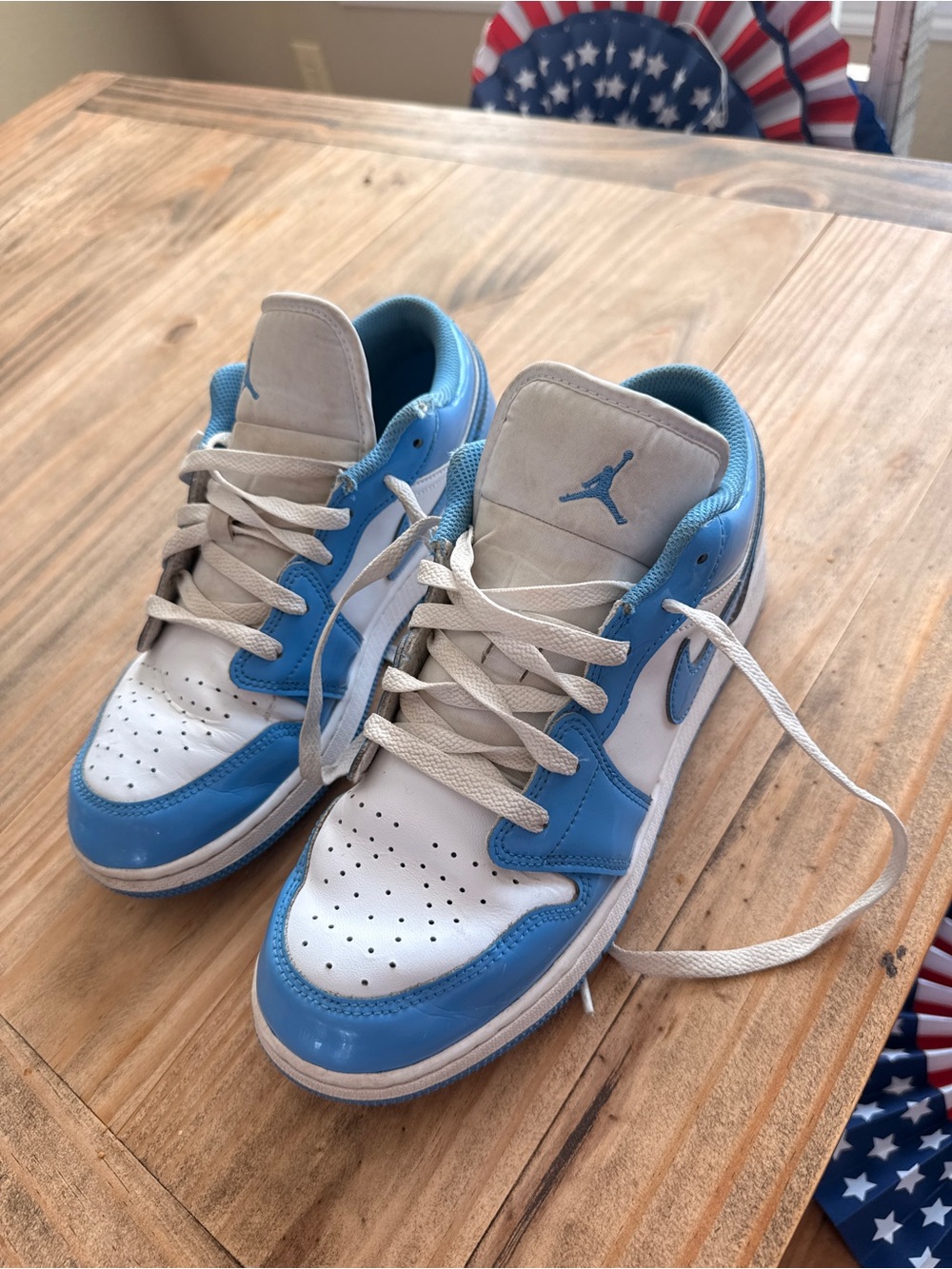 Jordan Low Top Sneakers in White and University Blue